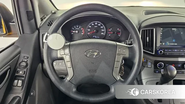 Hyundai The New Grand Starex 2019 Желтый из Кореи, фото 5