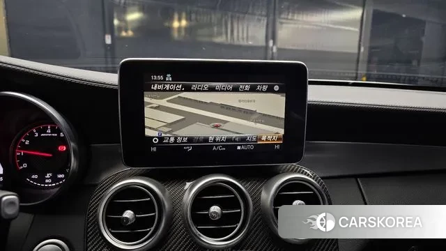 Mercedes-Benz C-Class W205 2018 Белый из Кореи, фото 5