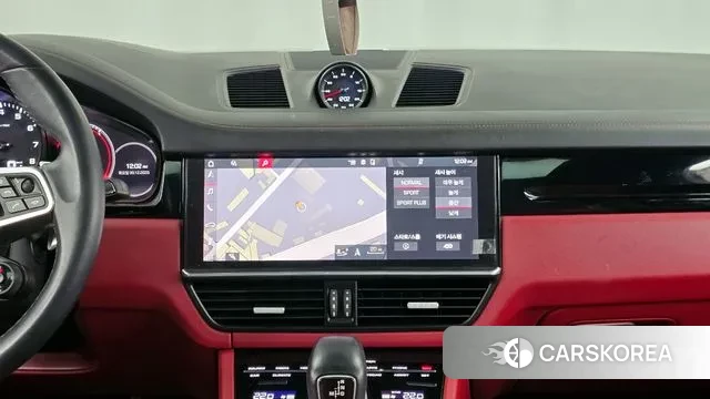 Porsche Cayenne (PO536) 2021 Серебристо-серый из Кореи, фото 5