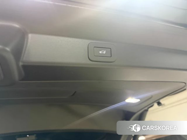 Land Rover Range Rover Sport 3rd Generation 2026 Черный из Кореи, фото 5