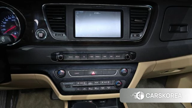 Kia The New Carnival 2018 Белый из Кореи, фото 5
