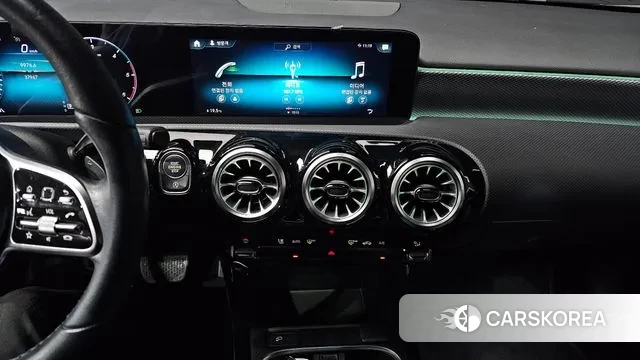 Mercedes-Benz A-Class W177 2022 Белый из Кореи, фото 5