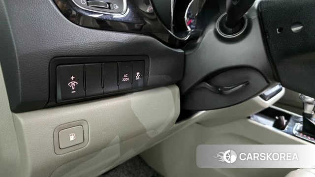 Kia The New Carnival 2018 Серый из Кореи, фото 5