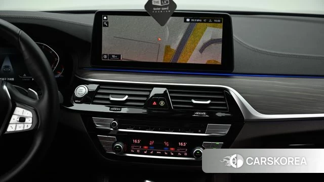 BMW 5 Series (G30) 2022 Черный из Кореи, фото 5