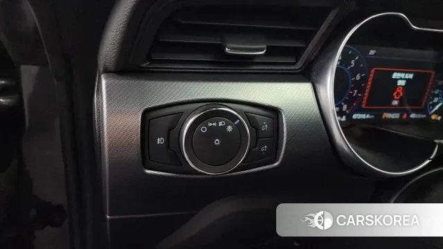 Ford Mustang 2020 Серый из Кореи, фото 5