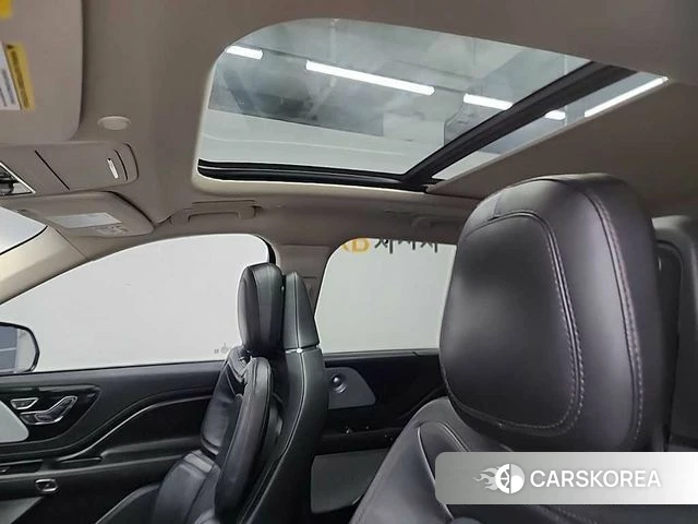 Lincoln Aviator 2nd generation 2020 Белый из Кореи, фото 5