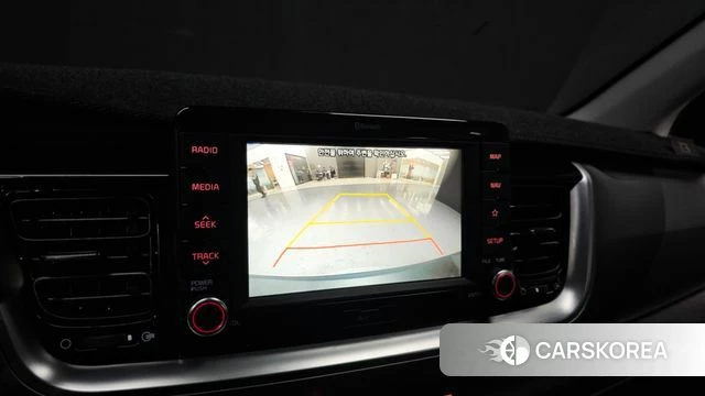 Kia Stonic 2019 Белый из Кореи, фото 5