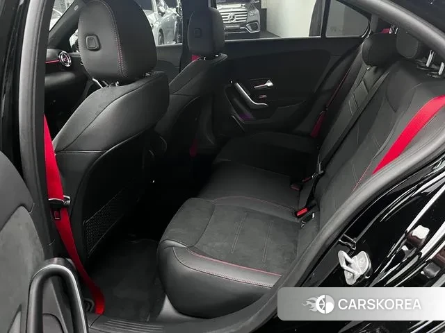 Mercedes-Benz A-Class W177 2024 Черный из Кореи, фото 5