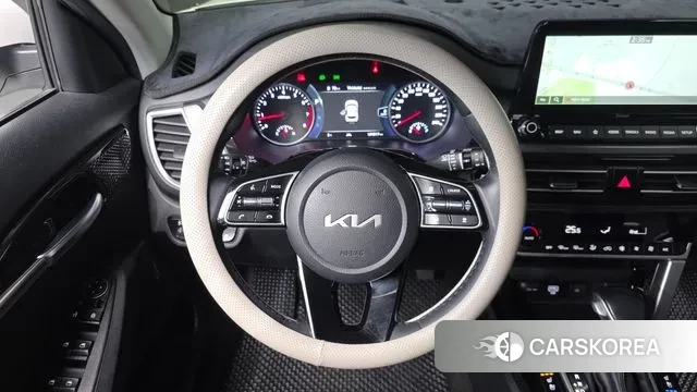 Kia Seltos 2021 Белый из Кореи, фото 5