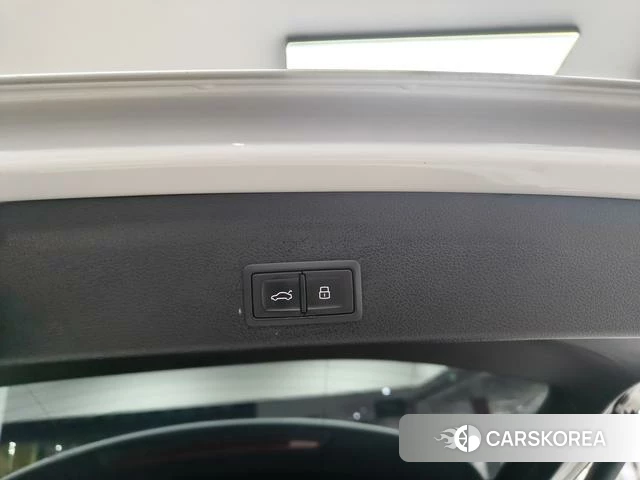 Audi Q3 2023 Белый из Китая, фото 5