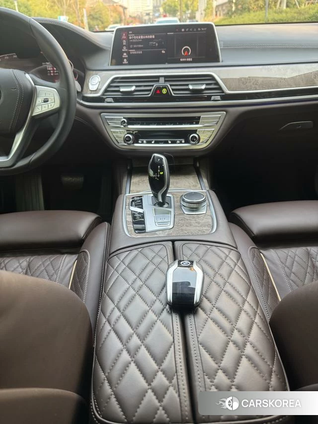 BMW 7 series 2021 Черный из Китая, фото 5