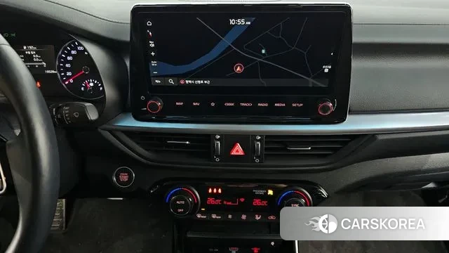 Kia The New K3 2nd generation 2023 Белый из Кореи, фото 5