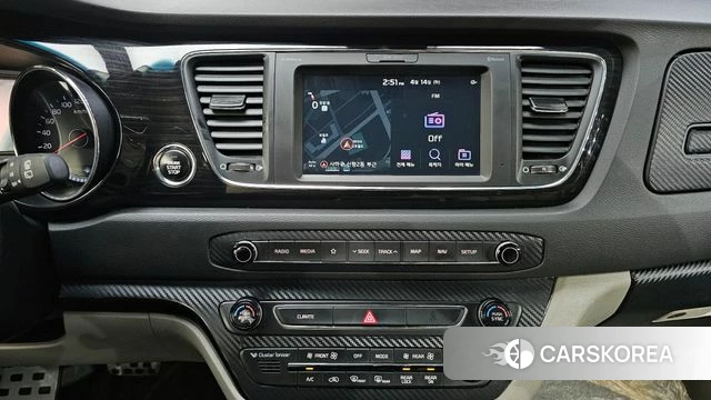 Kia The New Carnival 2018 Белый из Кореи, фото 5