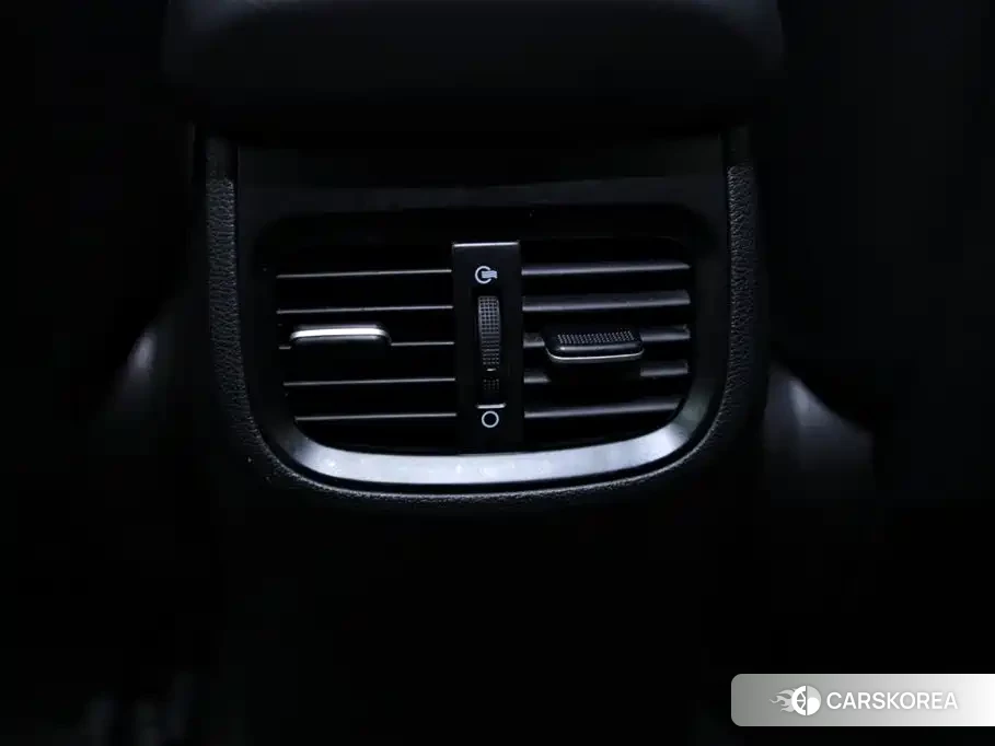 Kia K3 2023 Белый из Китая, фото 5