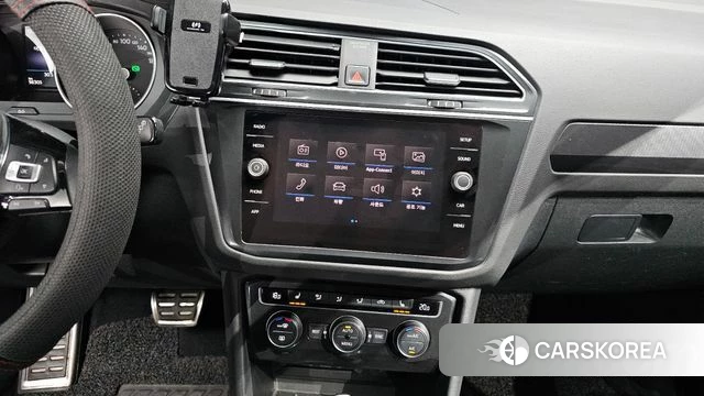 Volkswagen Tiguan second Generation 2018 Белый из Кореи, фото 5