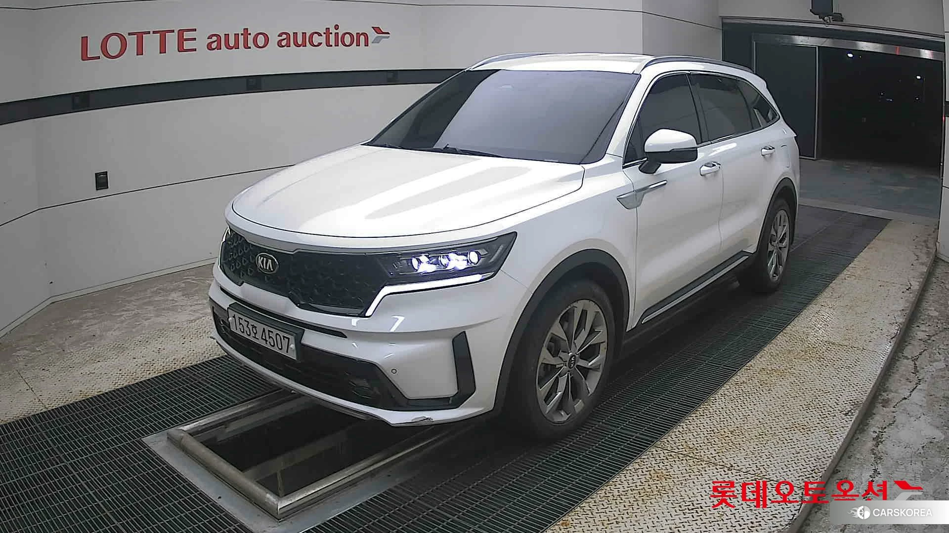 Kia Sorento 2021 Snow White Pearl (optional) из Кореи, фото 5