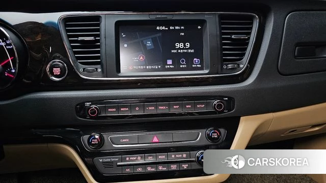 Kia The New Carnival 2019 Белый из Кореи, фото 5