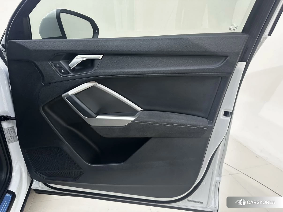Audi Q3 2021 Белый из Китая, фото 5