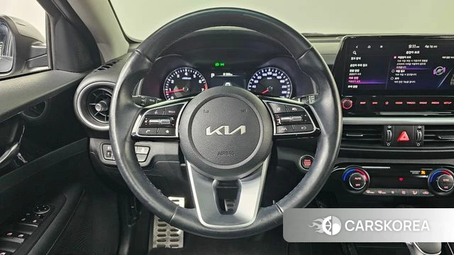 Kia The New K3 2nd generation 2024 Серый из Кореи, фото 5