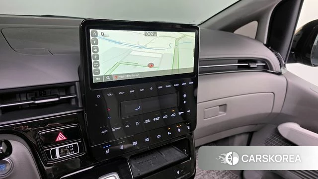 Hyundai Staria 2024 Черный из Кореи, фото 5