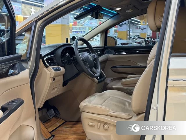 Buick GL8 2018 Другой из Китая, фото 5