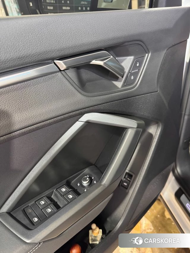 Audi Q3 (F3) id 4443589 из Кореи 5