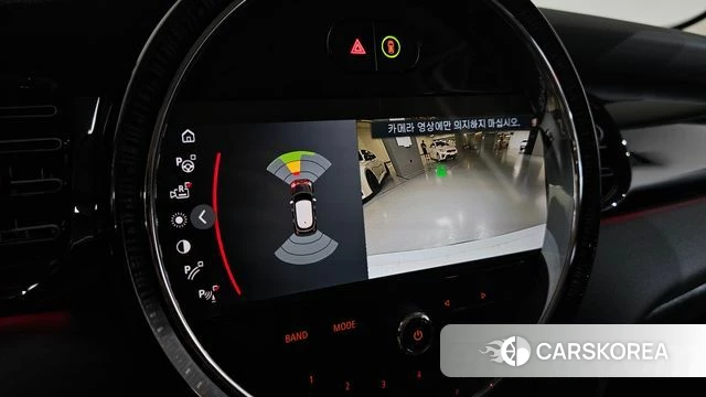 Mini Cooper 2024 Белый из Кореи, фото 5