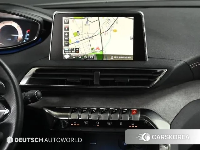 Peugeot 5008 second generation 2021 Белый из Кореи, фото 5