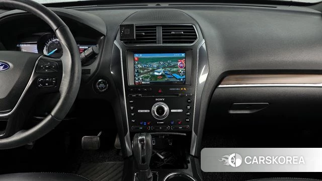Ford Explorer 2018 Белый из Кореи, фото 5