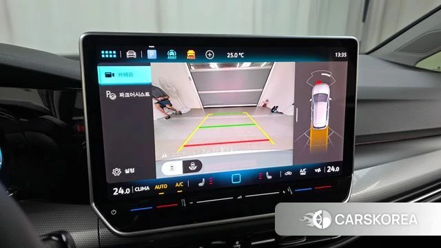 Volkswagen Golf 8th Generation 2026 Белый из Кореи, фото 5