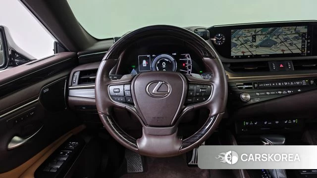 Lexus ES300h 7th generation 2021 Черный из Кореи, фото 5