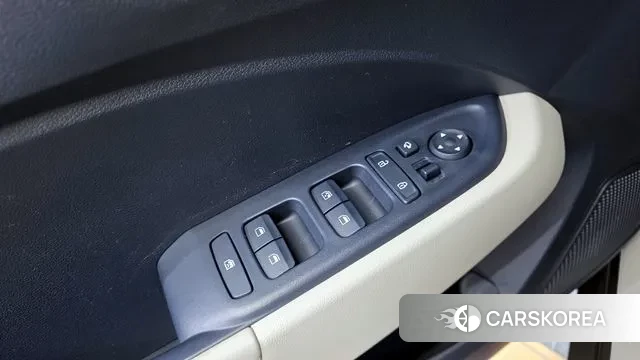 Hyundai Venue 2020 Серый из Кореи, фото 5