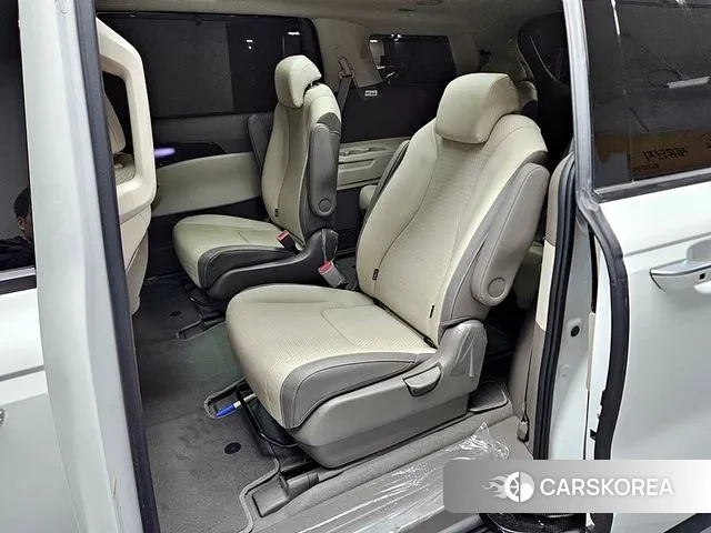 Kia Carnival 4th generation 2023 Белый из Кореи, фото 5