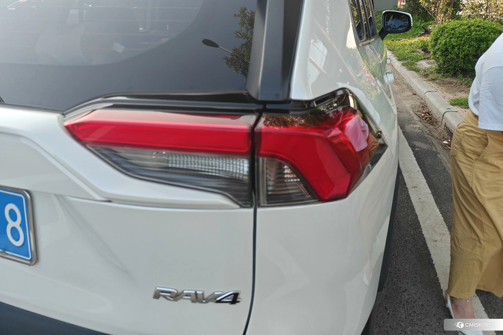 Toyota RAV4 Rongfang 2022 Белый из Китая, фото 5