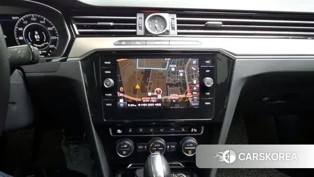 Volkswagen Arteon 2019 Белый из Кореи, фото 5