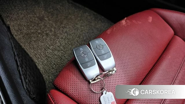 Mercedes-Benz C-Class W205 2019 Белый из Кореи, фото 5