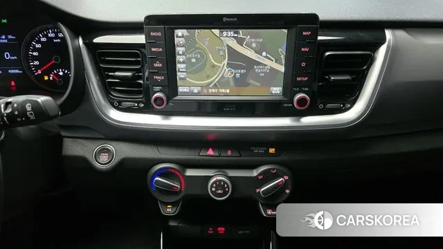 Kia Stonic 2018 Синий из Кореи, фото 5