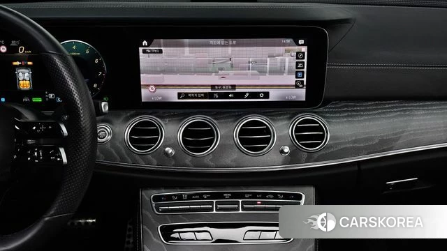 Mercedes-Benz E-Class W213 2021 Черный из Кореи, фото 5