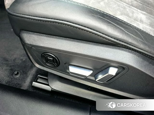 Audi A6L 2022 Черный из Китая, фото 5