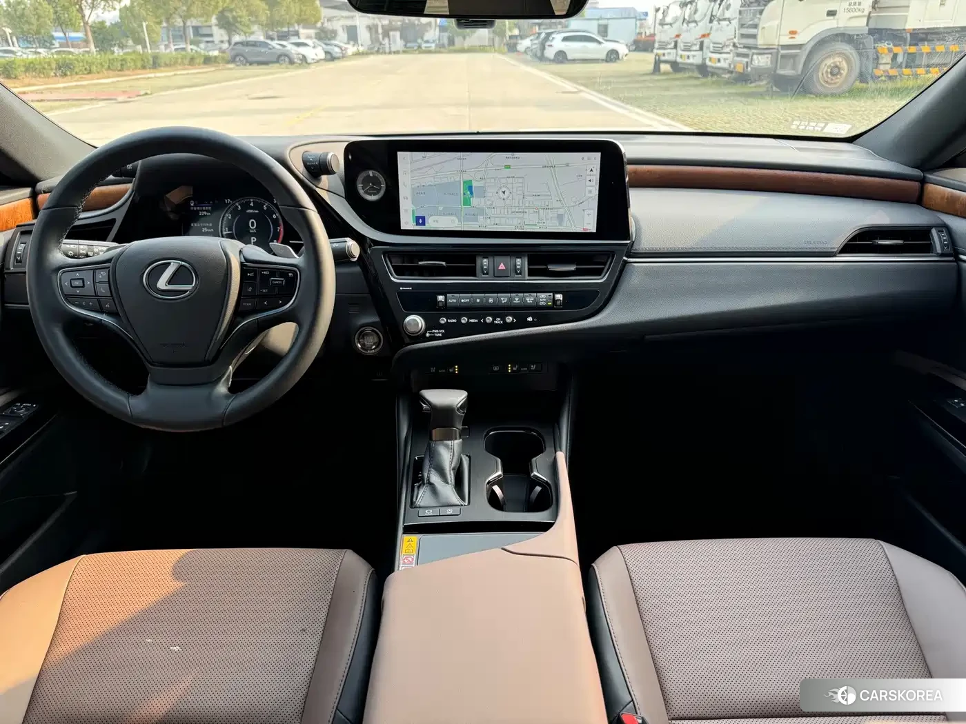 Lexus ES 2024 Champagne/brown из Китая, фото 5