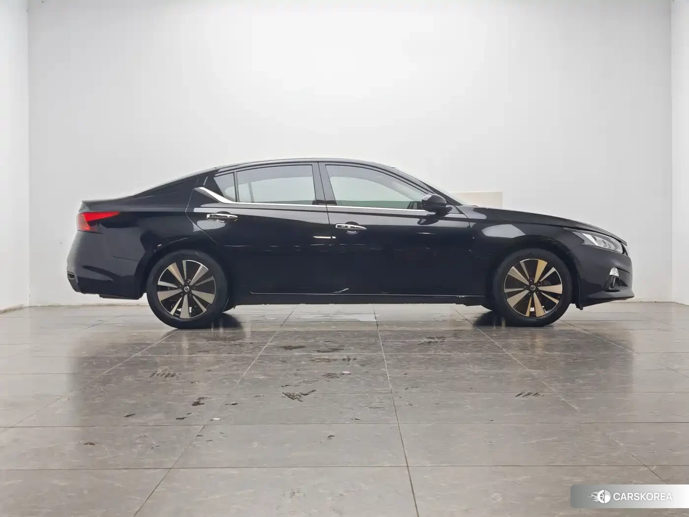 Nissan Altima 2022 Черный из Китая, фото 5