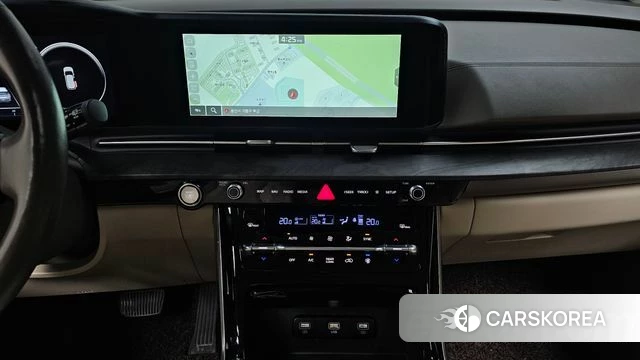 Kia Carnival 4th generation 2022 Белый из Кореи, фото 5