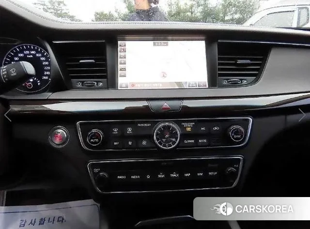 Kia Come New K7 2018 Белый из Кореи, фото 5