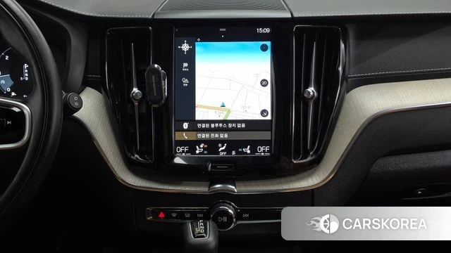 Volvo XC60 second Generation 2020 Белый из Кореи, фото 5