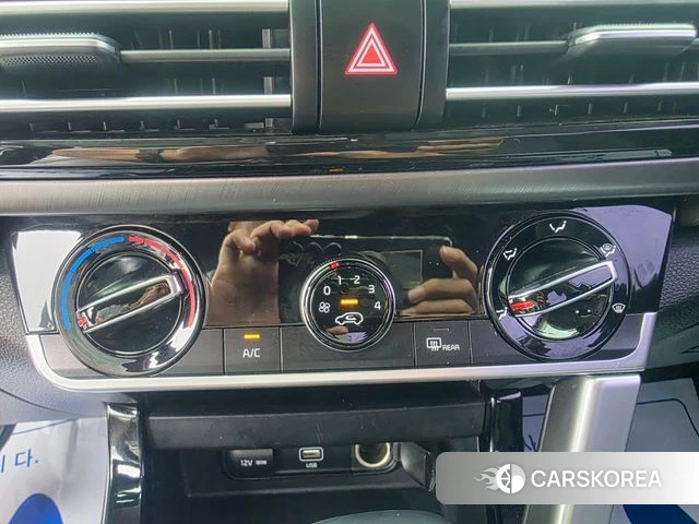 Kia Seltos 2019 Серебристо-серый из Кореи, фото 5