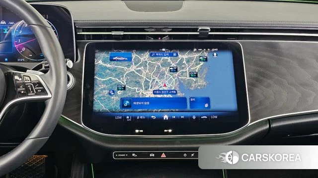 Mercedes-Benz E-Class W214 2024 Серебряный из Кореи, фото 5