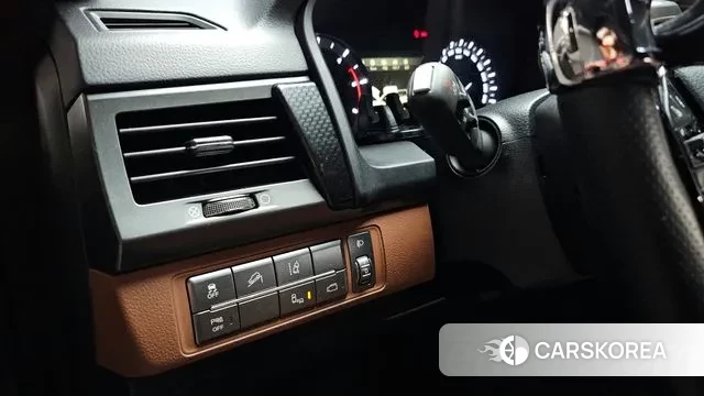 Ssangyong Rexton Sports Cannes 2020 Коричневый из Кореи, фото 5