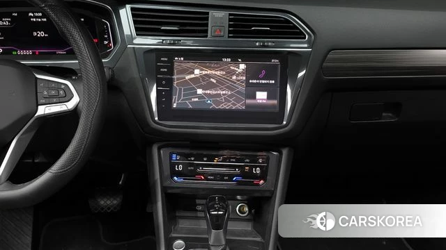 Volkswagen Tiguan Allspace 2023 Синий из Кореи, фото 5