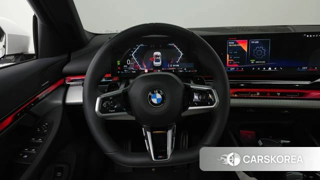 BMW 5 Series (G60) 2025 Белый из Кореи, фото 5