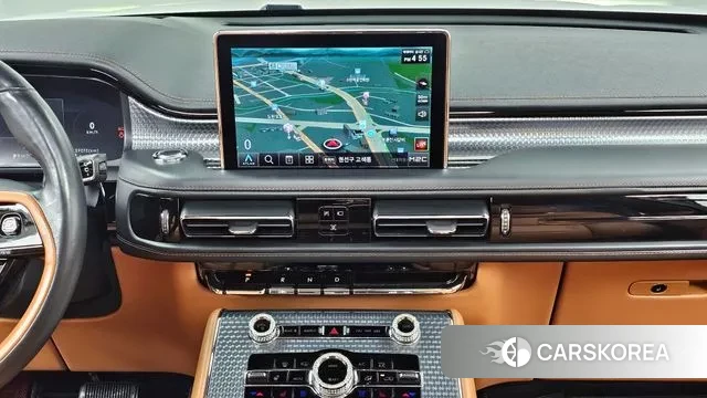 Lincoln Aviator 2nd generation 2021 Белый из Кореи, фото 5